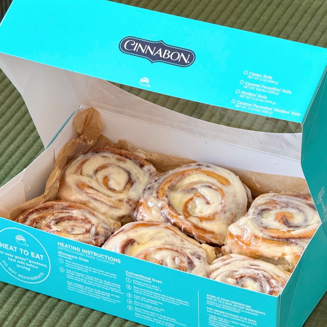 SLND TN Cinnabon Cinnabon cinnamon buns